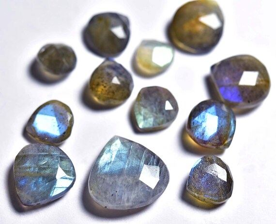 10 Pcs,natural Beautiful Labradorite Faceted Side Drilled Heart Briolettes,size 9-14mm #1006