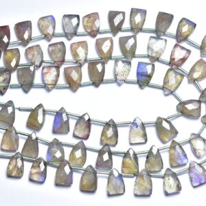 8 Pcs,super Quality Natural Curvilinear Triangle Labradorite Faceted Briolettes ,size Is 7x10mm #130