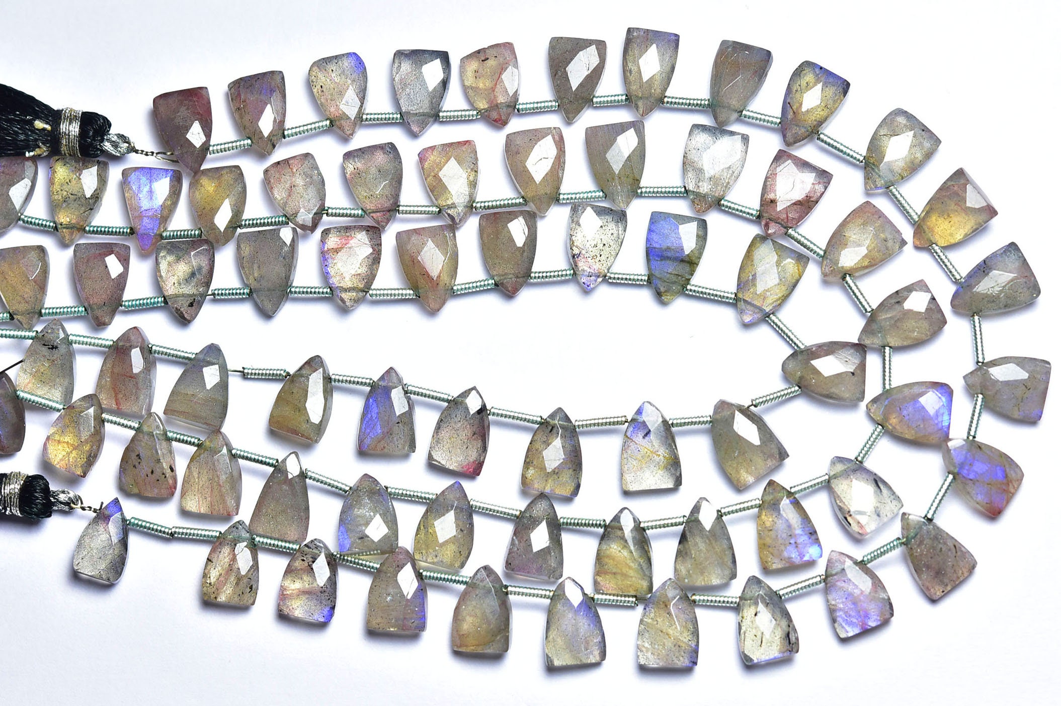 8 Pcs,super Quality Natural Curvilinear Triangle Labradorite Faceted Briolettes ,size Is 7x10mm #130