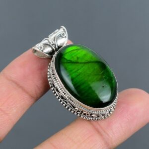 Green Fire Labradorite 925 Sterling Silver Pendant - Handmade Vintage Jewelry Green Fire Labradorite 925 Sterling Silver Pendant - Handmade Vintage Jewelry