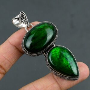 Green Fire Labradorite Pendant: Handmade 925 Sterling Silver Vintage Jewelry Green Fire Labradorite Pendant: Handmade 925 Sterling Silver Vintage Jewelry