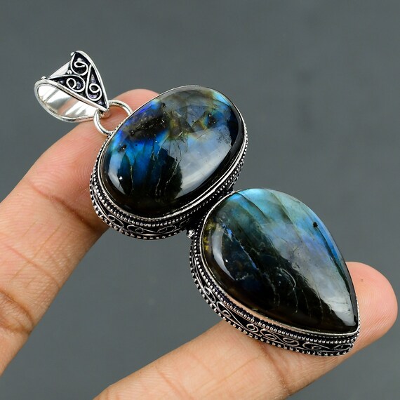 Handmade Labradorite 925 Sterling Silver Pendant: Vintage Gemstone Jewelry