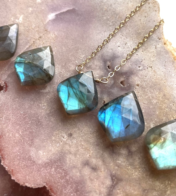 Labradorite Pendant Necklace, Gift For Women, Necklace For Women Labradorite Pendant Necklace, Gift For Women, Necklace For Women