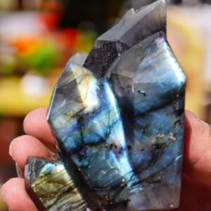 Blue Flash Labradorite Point Cluster: Spectrolite Stone, Chakra Balancing Decor (85MM) Blue Flash Labradorite Point Cluster: Spectrolite Stone, Chakra Balancing Decor (85MM)