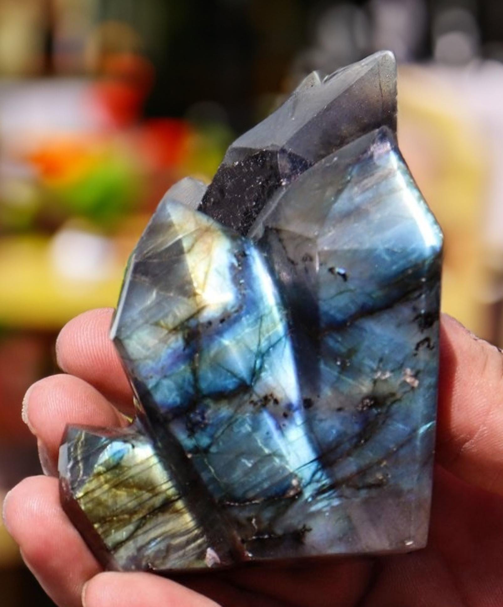 Blue Flash Labradorite Point Cluster: Spectrolite Stone, Chakra Balancing Decor (85mm) Blue Flash Labradorite Point Cluster: Spectrolite Stone, Chakra Balancing Decor (85mm)