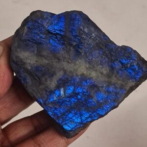 Raw Madagascar Labradorite, Big Size With Blue Fire (218 Gram)