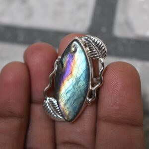 925 Silver Purple Green Labradorite Ring-purple Flashy Labradorite Ring-labradorite Ring-handmade Ring-ring For Women-design Ring 925 Silver Purple Green Labradorite Ring-purple Flashy Labradorite Ring-labradorite Ring-handmade Ring-ring For Women-design Ring
