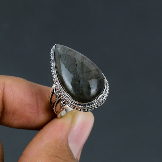 Antique Pear Labradorite Ring: Handmade 925 Sterling Silver, Size 7.25
