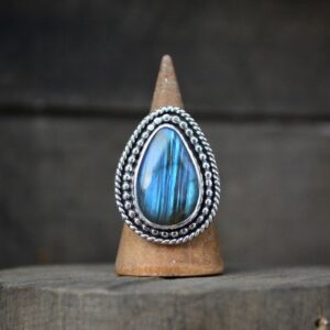 Labradorite Statement Ring,Size 7.25,Labradorite Ring,Labradorite,Bold Labradorite Ring,925 Sterling Silver,Blue Labradorite,Bold