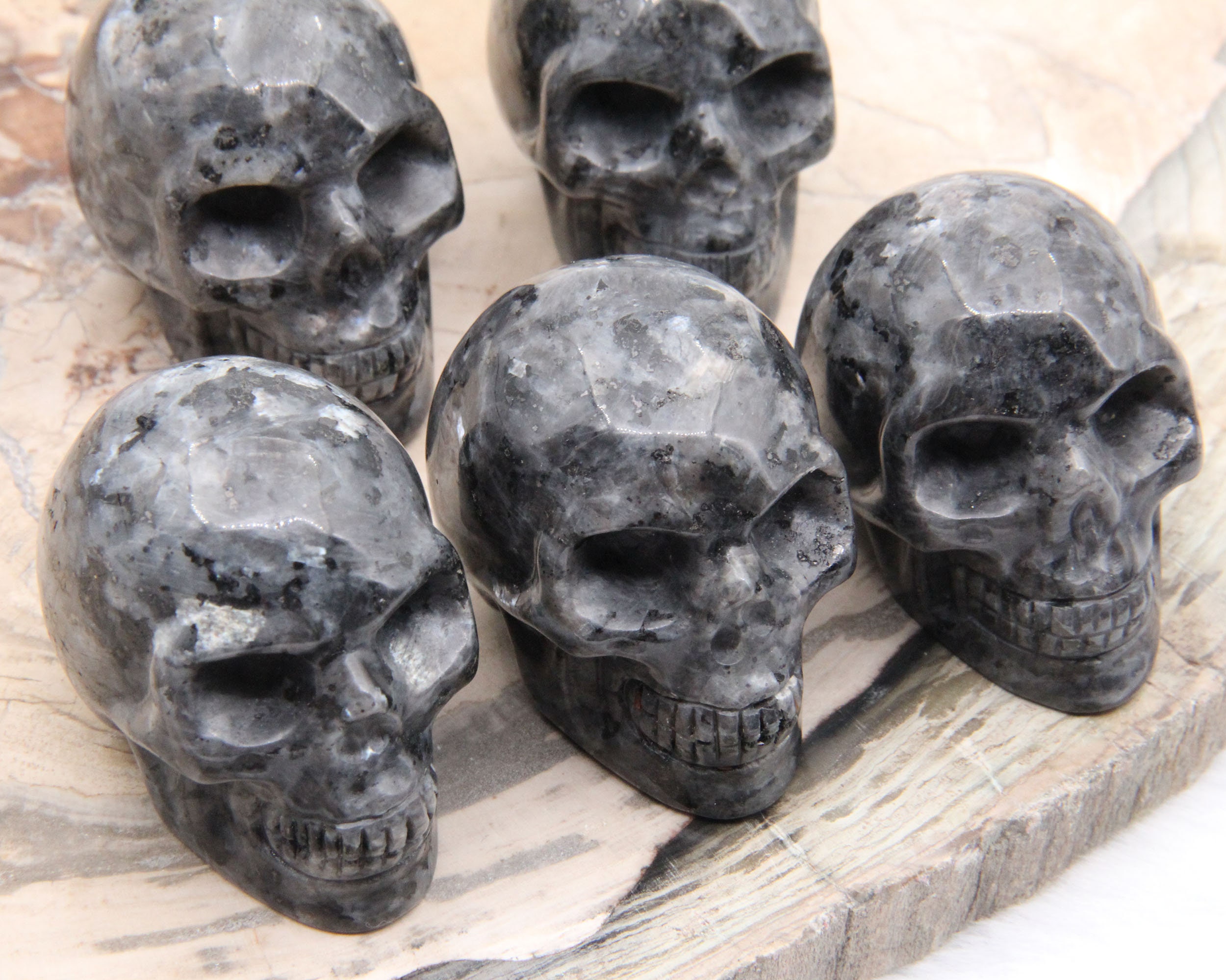 2 Inches Black Labradorite Skulls Decor,for Gift Skulls Decor,hand Made Skull,gemstone Skull Decor,fashion Style Skull Decor.jewelry Skull.