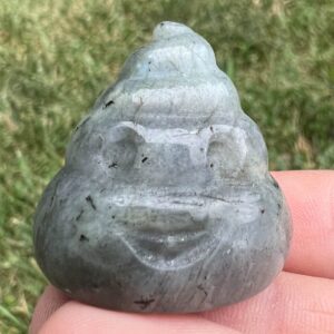 One Labradorite Poop Emoji Figurine, Poop Emoji Carving, Flashy Labradorite, Labradorite Carving Home Decor, Crystal Gift For Kids, Gemstone