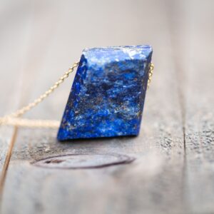 Raw Stone Necklace, Natural Stone Necklace, Raw Crystal Necklace, Rough Stone Necklace, Healing Crystal, Lapis Lazuli Necklace, Blue Stone