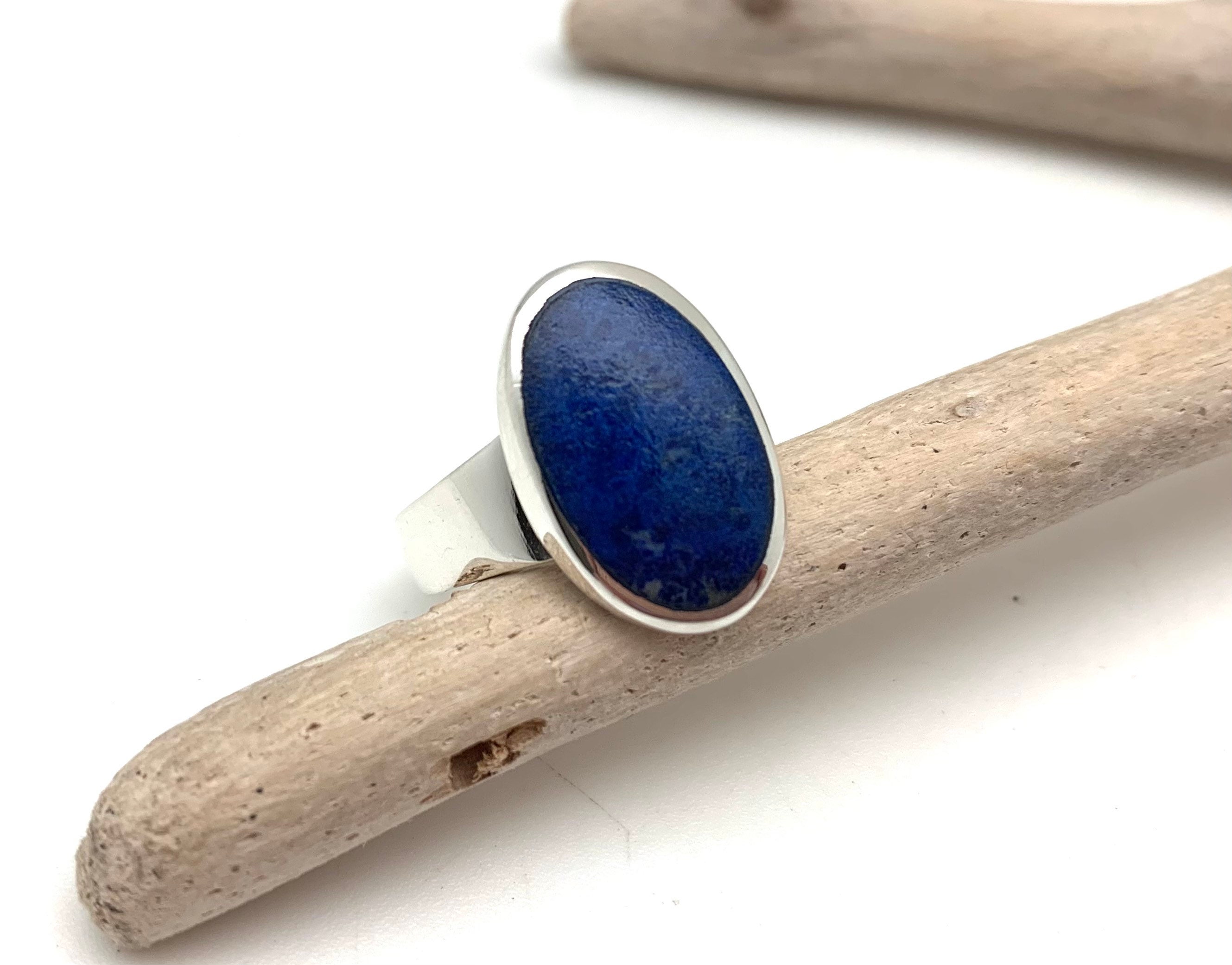 Oval Lapis Lazuli Ring, 925 Sterling Silver, Minimalist Design Oval Lapis Lazuli Ring, 925 Sterling Silver, Minimalist Design