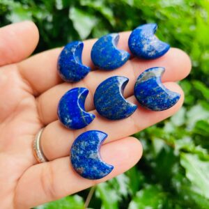 Blue Lapis Lazuli Mini Moon Carving: Pyrite Crystal (10-14mm) Blue Lapis Lazuli Mini Moon Carving: Pyrite Crystal (10-14mm)