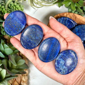 Lapis Lazuli Calming Stone | 38mm | - No. 367 (blue Pocket Worry Crystal, Third-eye Chakra, Intuition)