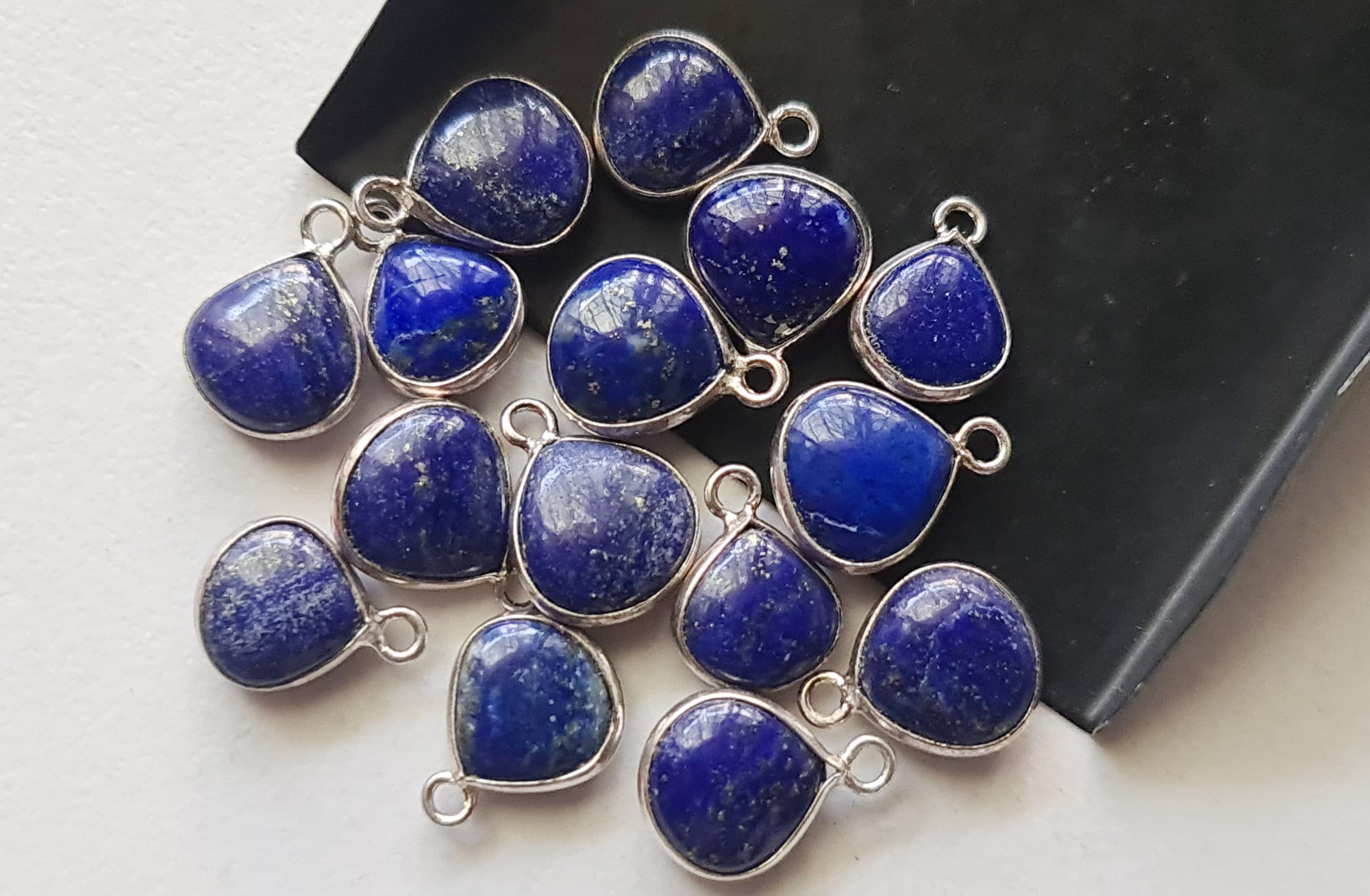 Lapis Lazuli Heart Charm Connectors Natural Lapis Lazuli Plain Heart 925 Silver Bezel Connector 13.5-14.5mm Single Loop Finding 3 Pcs-psg275