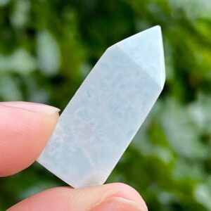 Mini Larimar Crystal Tower: Blue Pectolite Point (6.2G, 30x12 mm) Mini Larimar Crystal Tower: Blue Pectolite Point (6.2G, 30x12 mm)