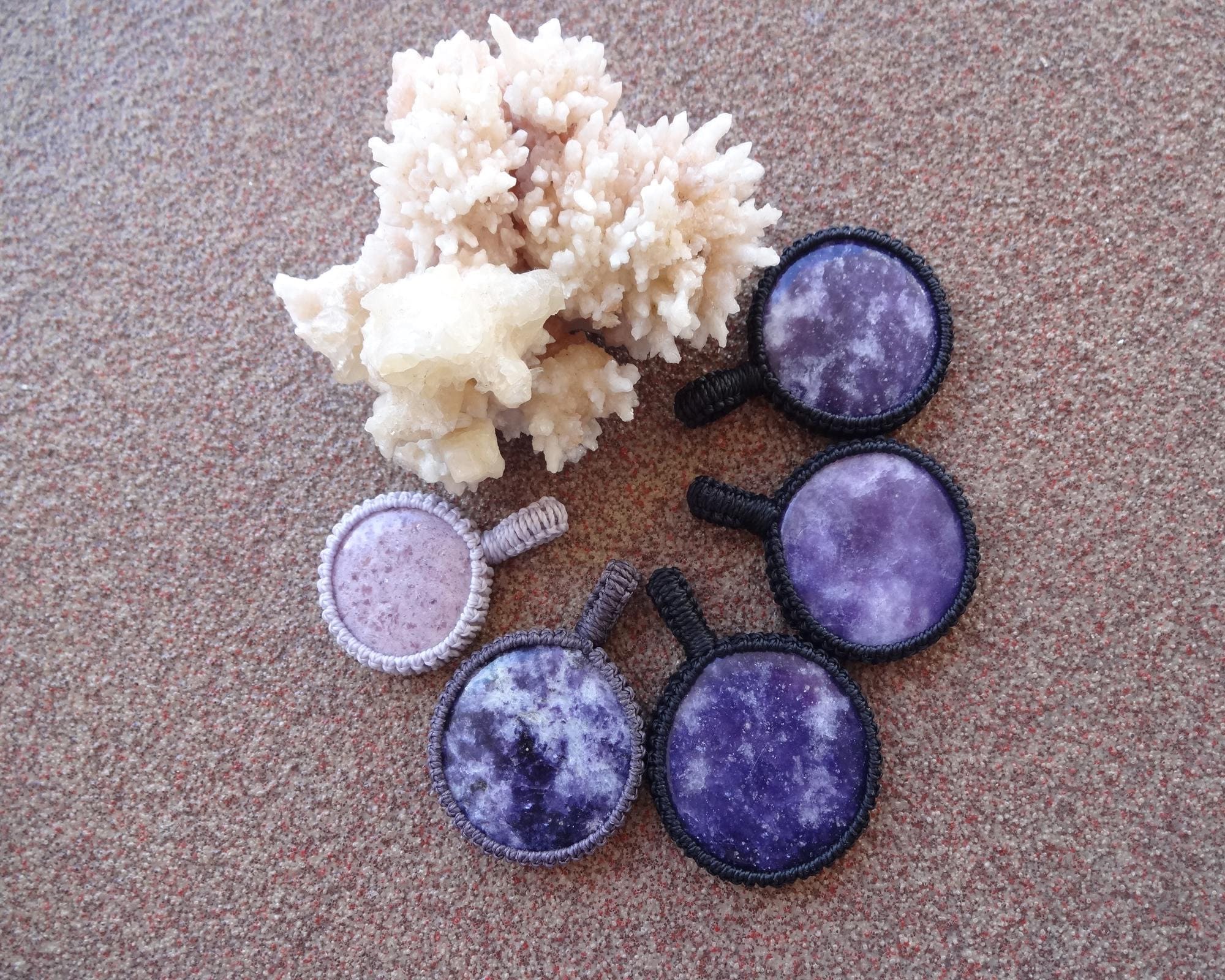 Lepidolite Macrame Necklace, Purple Round Stone Pendant, Chakra Balancing Gemstone Pendants, Anti-depression Healing Stones Jewelry Gift