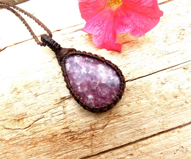 Lepidolite Necklace, Lepidolite Pendant, Macrame Jewelry, Mom Gift, Everyday Necklace, Macrame Necklace, Gift For Her, Purple Gemstone