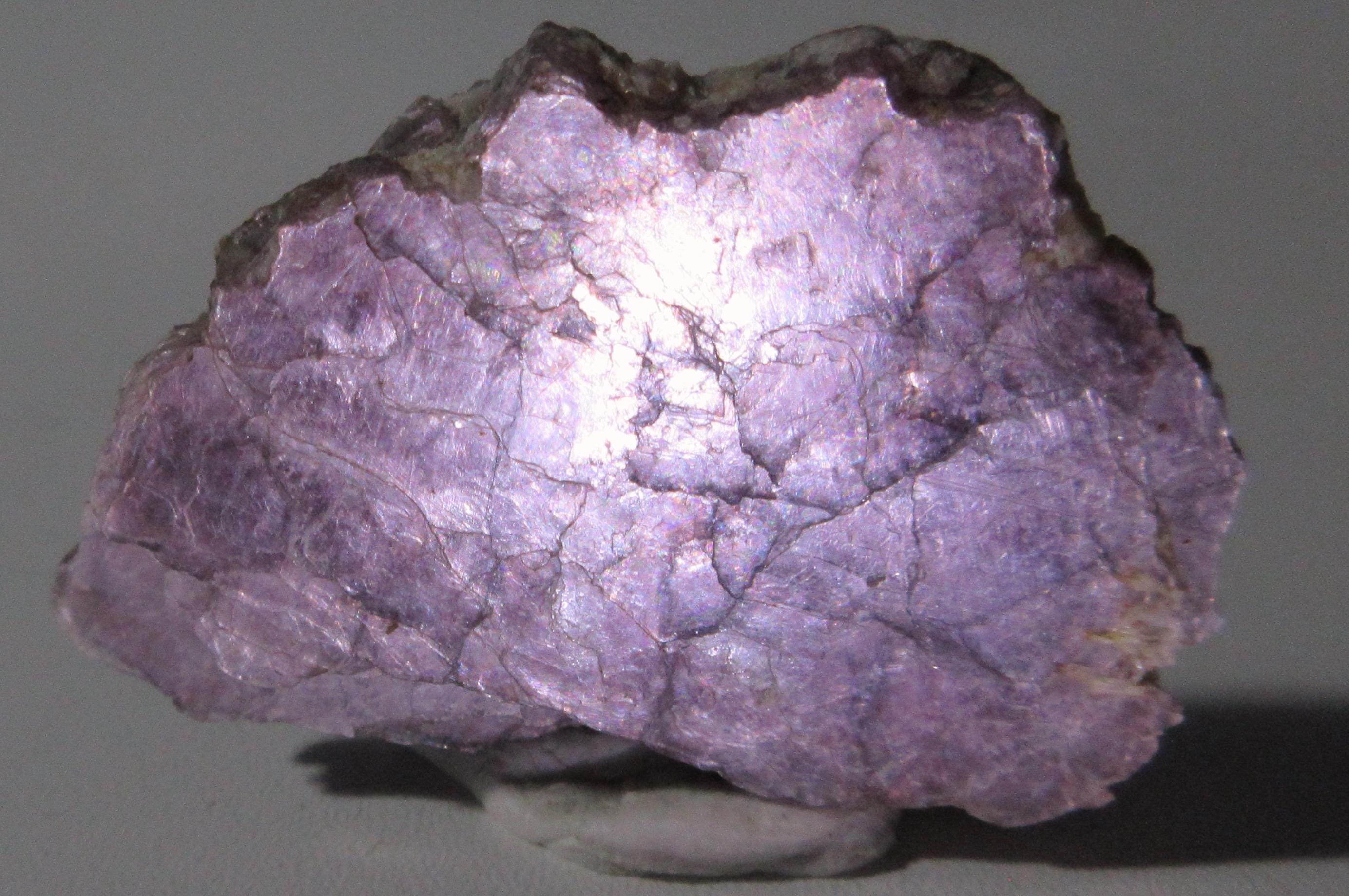 Lepidolite From Kenya. 33.70 Crt (6.5g) Specimen. Healing Crystal. Lepidolite From Kenya. 33.70 Crt (6.5g) Specimen. Healing Crystal.