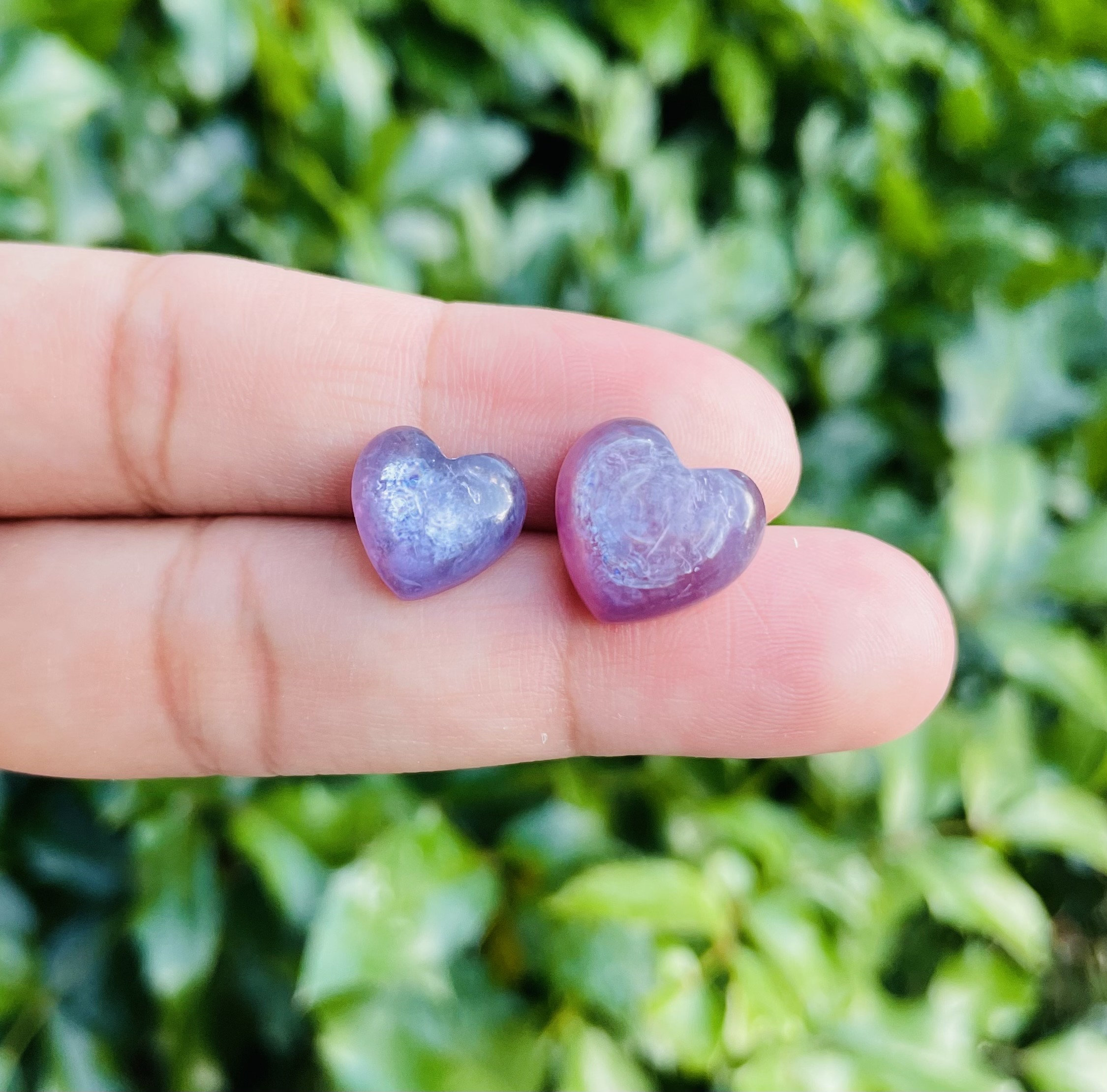 Tiny Lepidolite Heart Crystal: Purple Mica Gemstone (8-11mm)