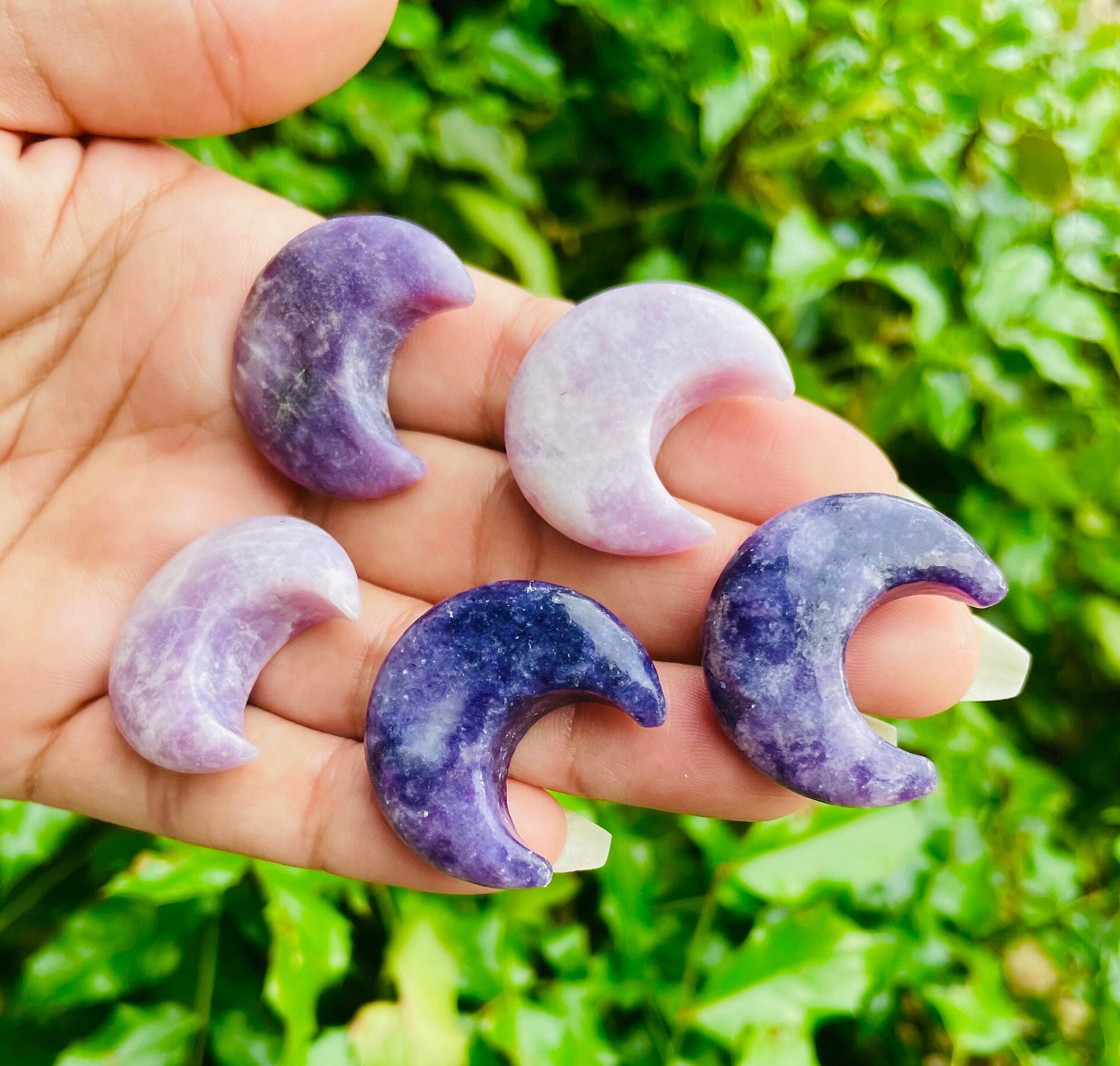Lepidolite Crystal Moon: Purple Tumbled Gemstone (30 Mm)