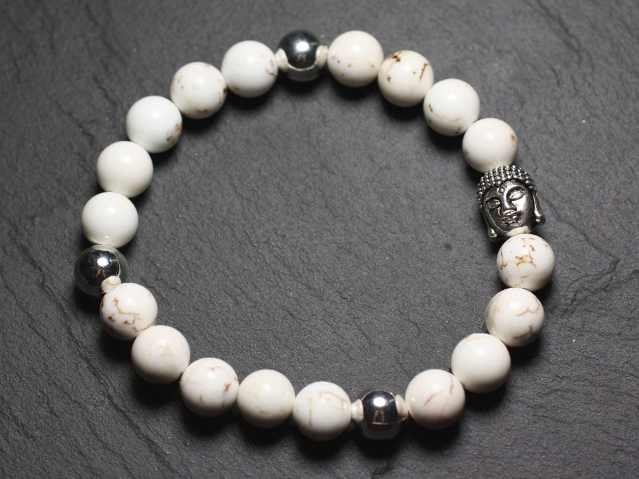 Bracelet Bouddha Et Pierre Semi Précieuse - Magnésite 8mm