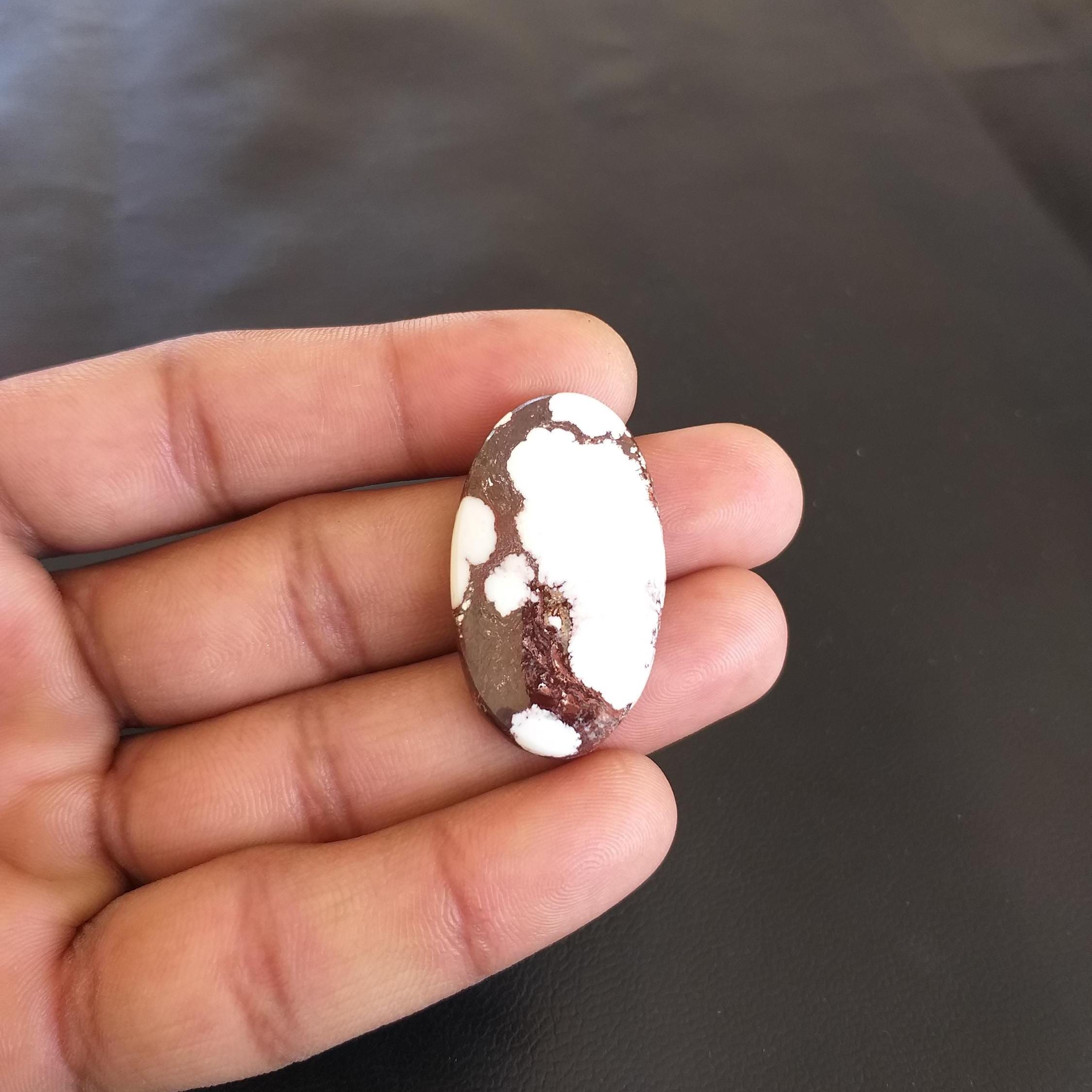 Wild Horse Magnesite Cabochon: Oval Gemstone, 40 Carat (36x21x6 Mm)