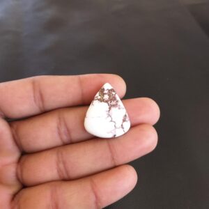 Wild Horse Magnesite Cabochon: Pear Shape Gemstone, 27.5 Carat (29x23x5 MM)