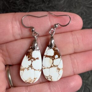 Wild Horse Magnesite Crazy Horse Earrings