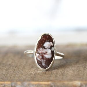 Wild Horse Magnesite Ring - Size 9 - Solid Silver Patterned Ring