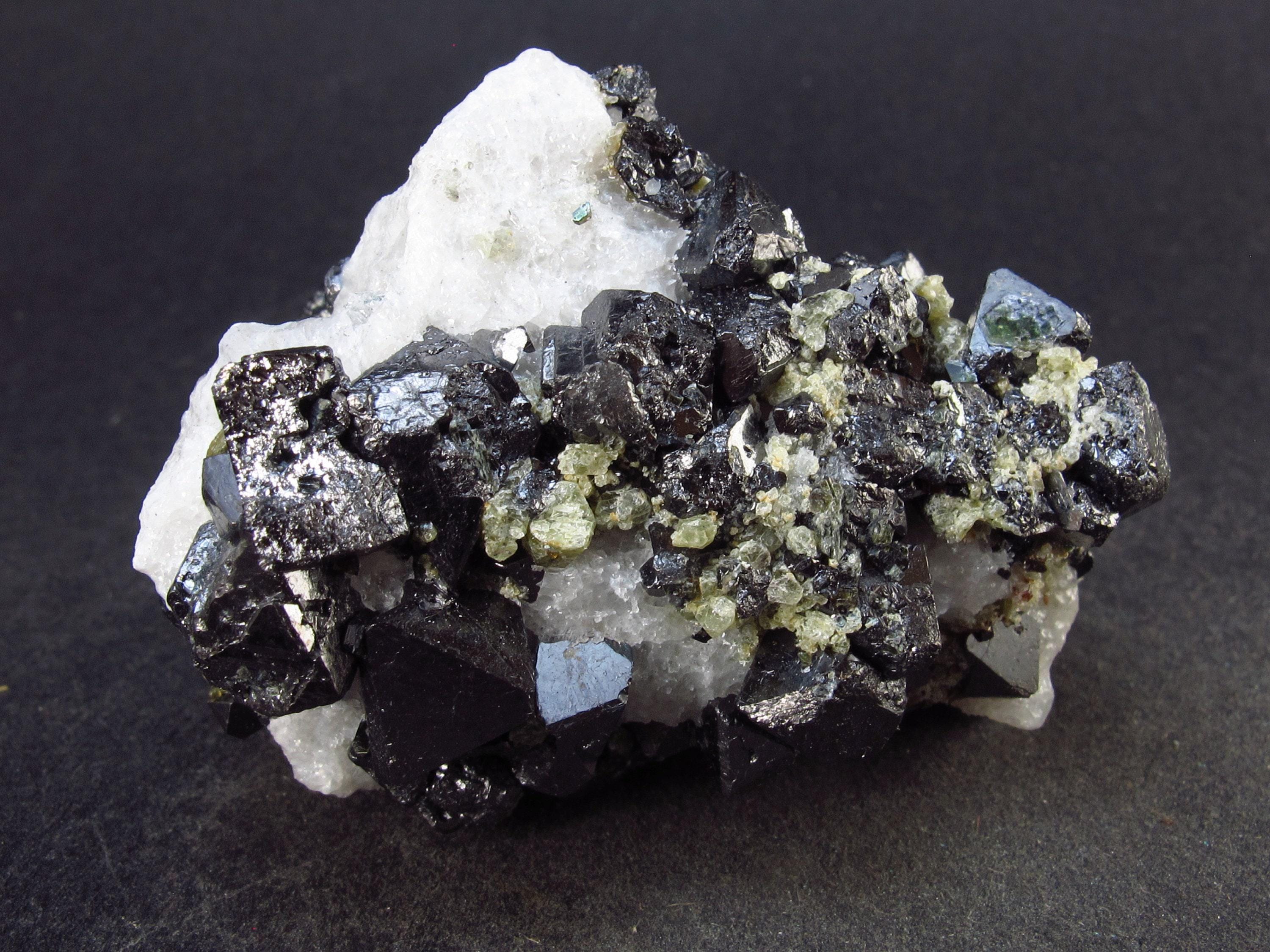 Large Magnetite Cluster From Russia - 2.1" - 117 Grams