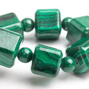 10MM Malachite Beads Deep Green Bracelet Grade AAA Genuine Natural Beveled Edge Faceted Cube Gemstone 7" (121732h-1550) 10MM Malachite Beads Deep Green Bracelet Grade AAA Genuine Natural Beveled Edge Faceted Cube Gemstone 7" (121732h-1550)