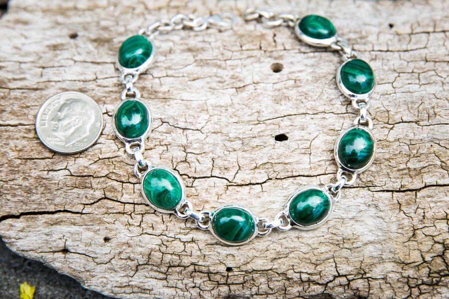 High Contrast Green Malachite Bracelet - 925 Sterling Silver High Contrast Green Malachite Bracelet - 925 Sterling Silver