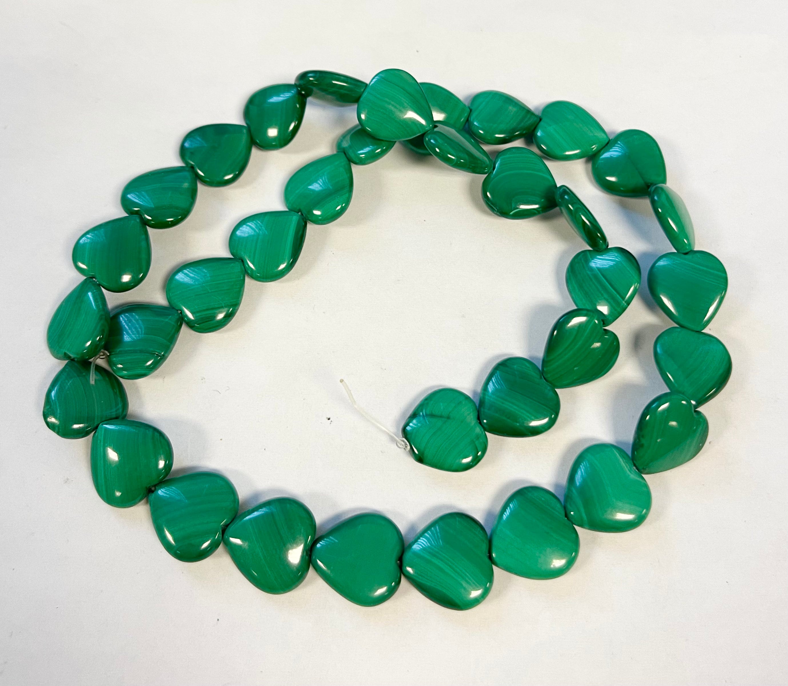 100% Natural Green Malachite Smooth Heart Beads 12x12x5mm Gemstone From Congo 15.5" Strand 100% Natural Green Malachite Smooth Heart Beads 12x12x5mm Gemstone From Congo 15.5" Strand