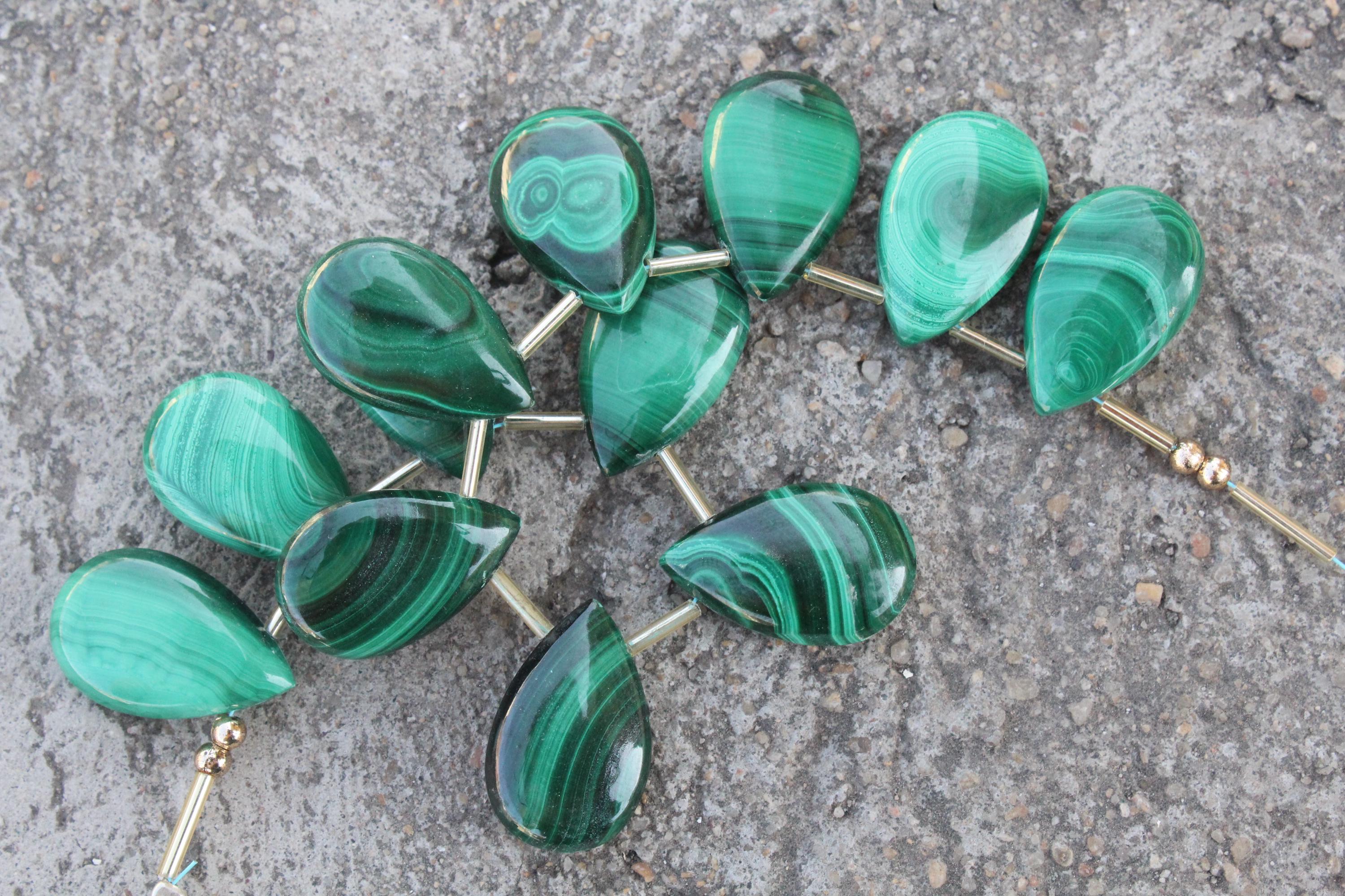 Malachite Gemstone Smooth Briolette Beads I 10-piece Pear-shaped I Size: 21 - 23 Mm App I Jewelry Setting (c129)