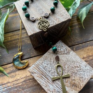 Malachite Mini Rosary / Pocket Rosary - Attuned To Goddess Hathor, Crystals, Prayer Beads Malachite Mini Rosary / Pocket Rosary - Attuned To Goddess Hathor, Crystals, Prayer Beads