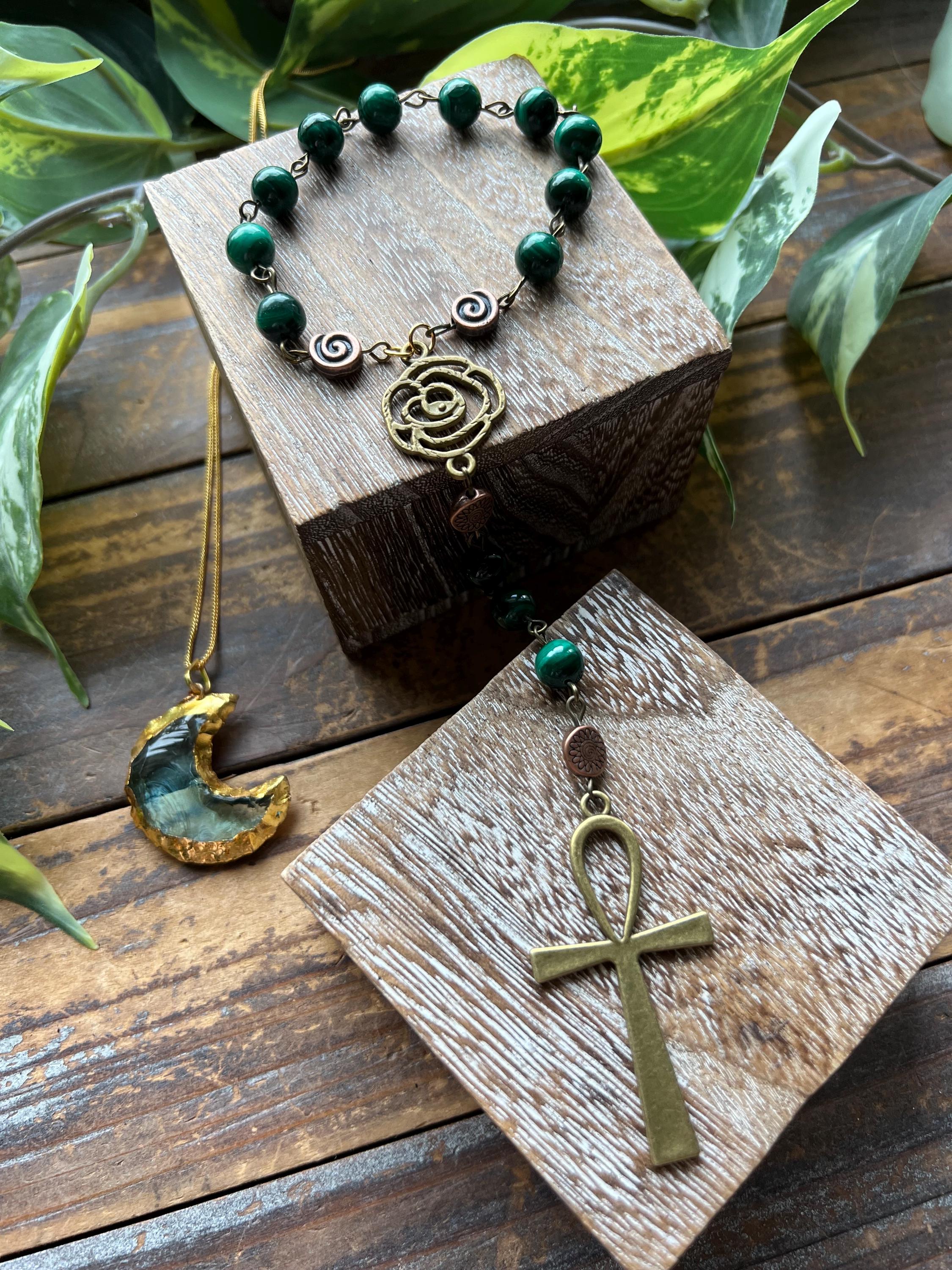 Malachite Mini Rosary / Pocket Rosary - Attuned To Goddess Hathor, Crystals, Prayer Beads Malachite Mini Rosary / Pocket Rosary - Attuned To Goddess Hathor, Crystals, Prayer Beads