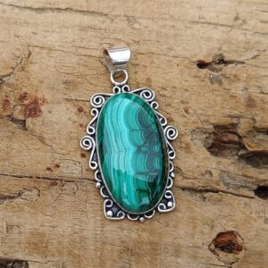Handmade Malachite Pendant Necklace: 925 Sterling Silver Jewelry