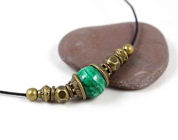 Malachite Necklace, Gemstone Choker, Green Pendant, Malachite Pendant, Cord Pendant, Green Necklace, Gemstone Pendant, Green Choker, Yoga