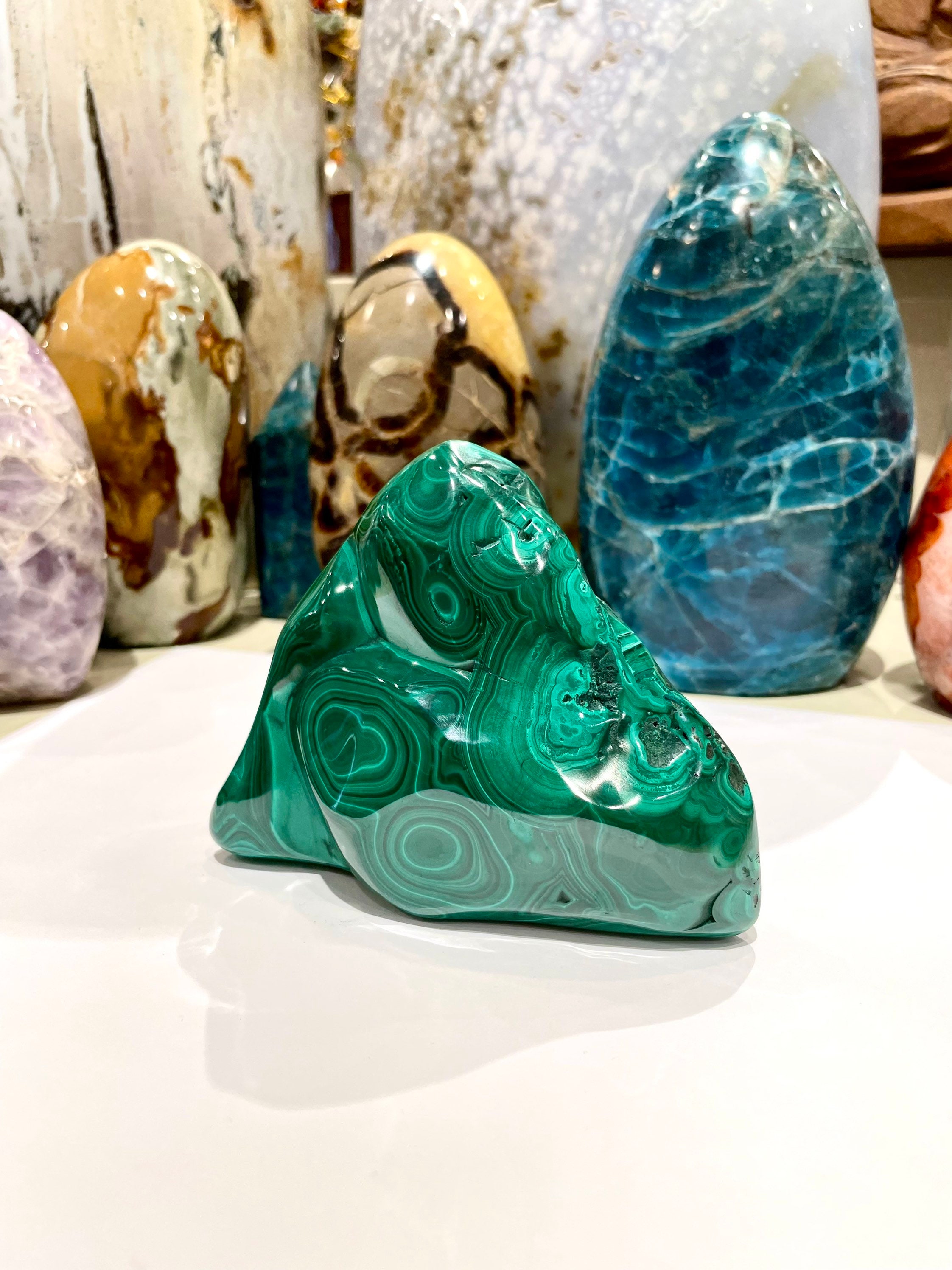 Natural Malachite Raw Free Standing Green Stone Rock Crystals Yoga Reiki Meditation 4”