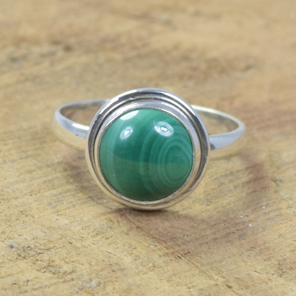 Malachite Ring: 925 Sterling Silver Gemstone, Us Size 9 Malachite Ring: 925 Sterling Silver Gemstone, Us Size 9