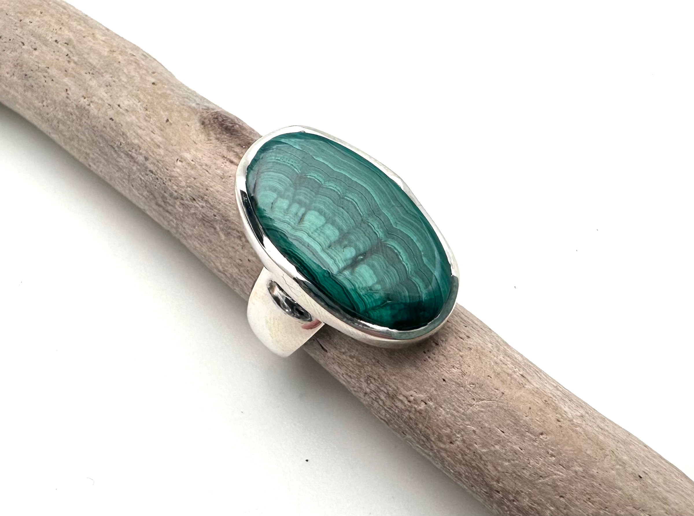 Oval Malachite Ring - Sterling Silver, Size 8.5 Oval Malachite Ring - Sterling Silver, Size 8.5