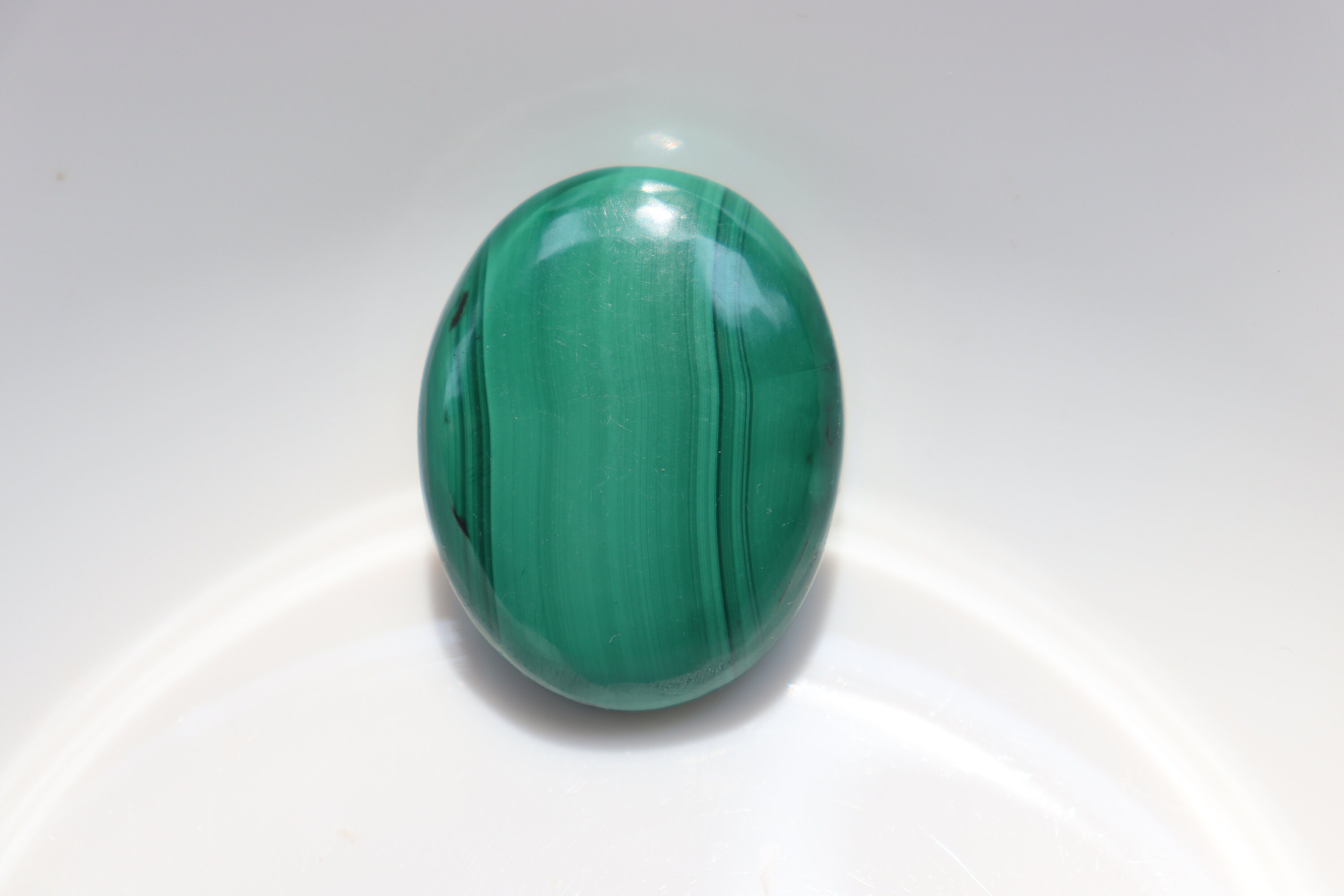 Malachite Mini Palm Stone, Malachite Crystal / Malachite Palmstone / Green Palm Stone / Malachite Thumb Stone / Malachite Polished Stone