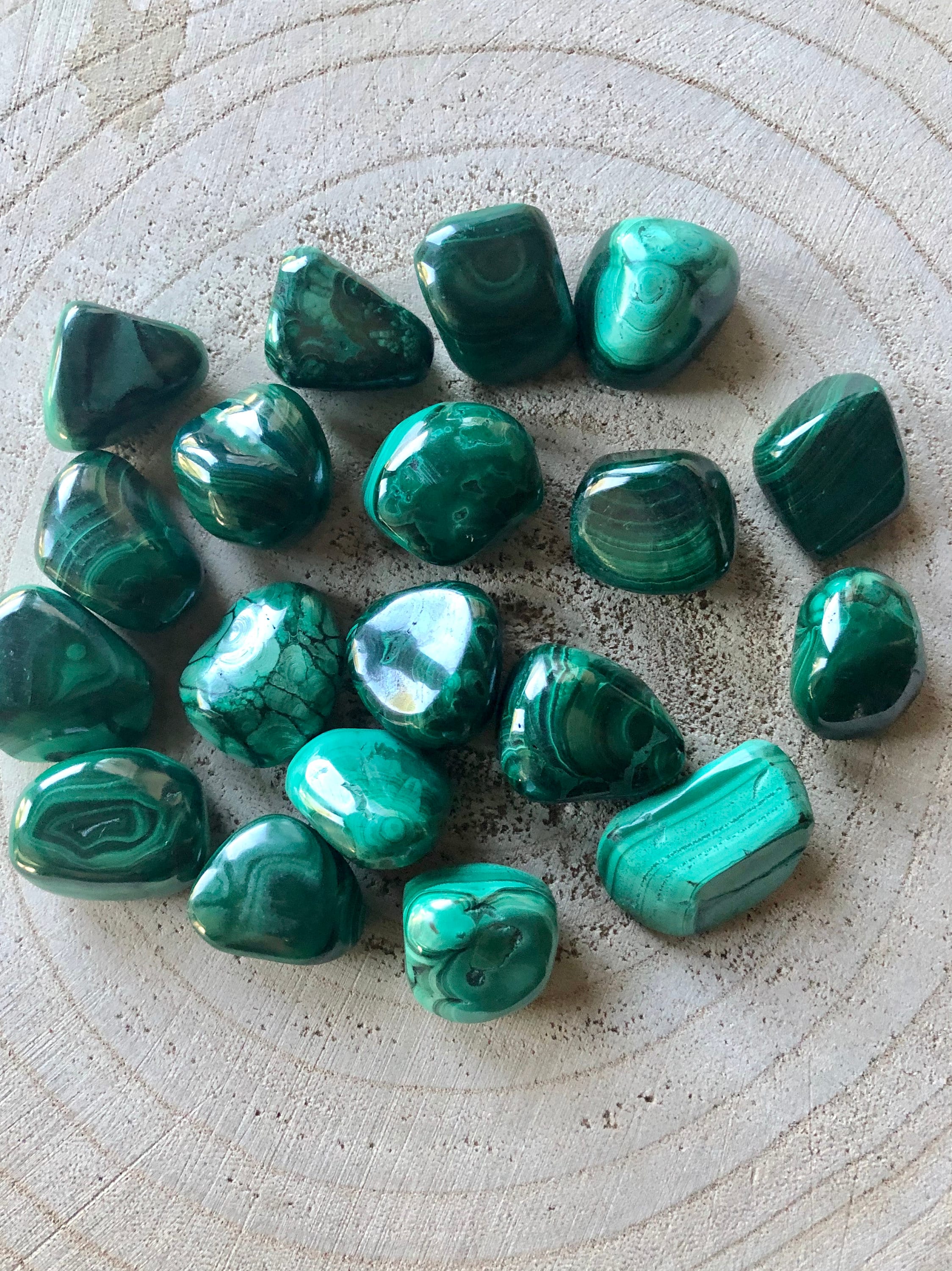 Green Malachite Healing Crystals For Leadership & Confidence. Malachite Tumbled Stones For Crystal Grids. Malachite Crystal Chakra Stones