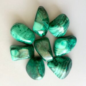 Natural Malachite Tumbled Stone, Reiki Chakra Crystal Decor TP01-50 Natural Malachite Tumbled Stone, Reiki Chakra Crystal Decor TP01-50