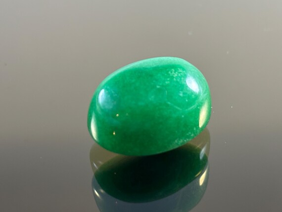 Mirror Polished Natural Jade Cabochon – Hand Made - Green Color - Indonesia - 5.32 G