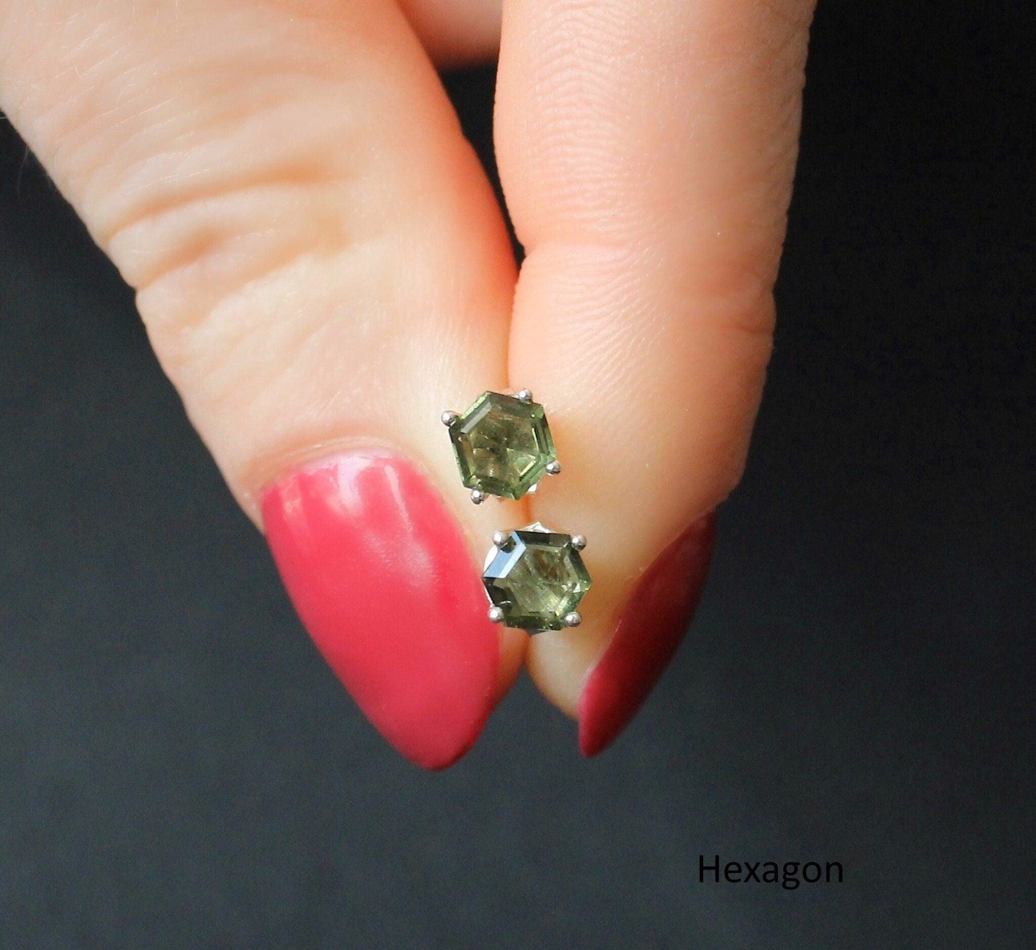 Czech Moldavite Faceted Stud Earrings 5mm, 6 Mm Sterling Silver Jewelry Czech Republic Moldavite, Genuine Czech Moldavite Gemstone Earrings