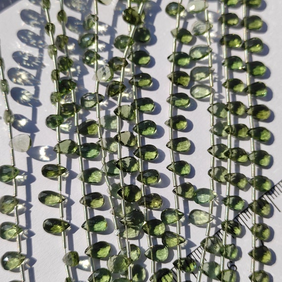 Moldavite Faceted Tear Drops Briolette - Moldavite Rose Cut Tear Drops - Jewellery Designing - Moldavite Crystal - Czech Republic - Earrings Moldavite Faceted Tear Drops Briolette - Moldavite Rose Cut Tear Drops - Jewellery Designing - Moldavite Crystal - Czech Republic - Earrings
