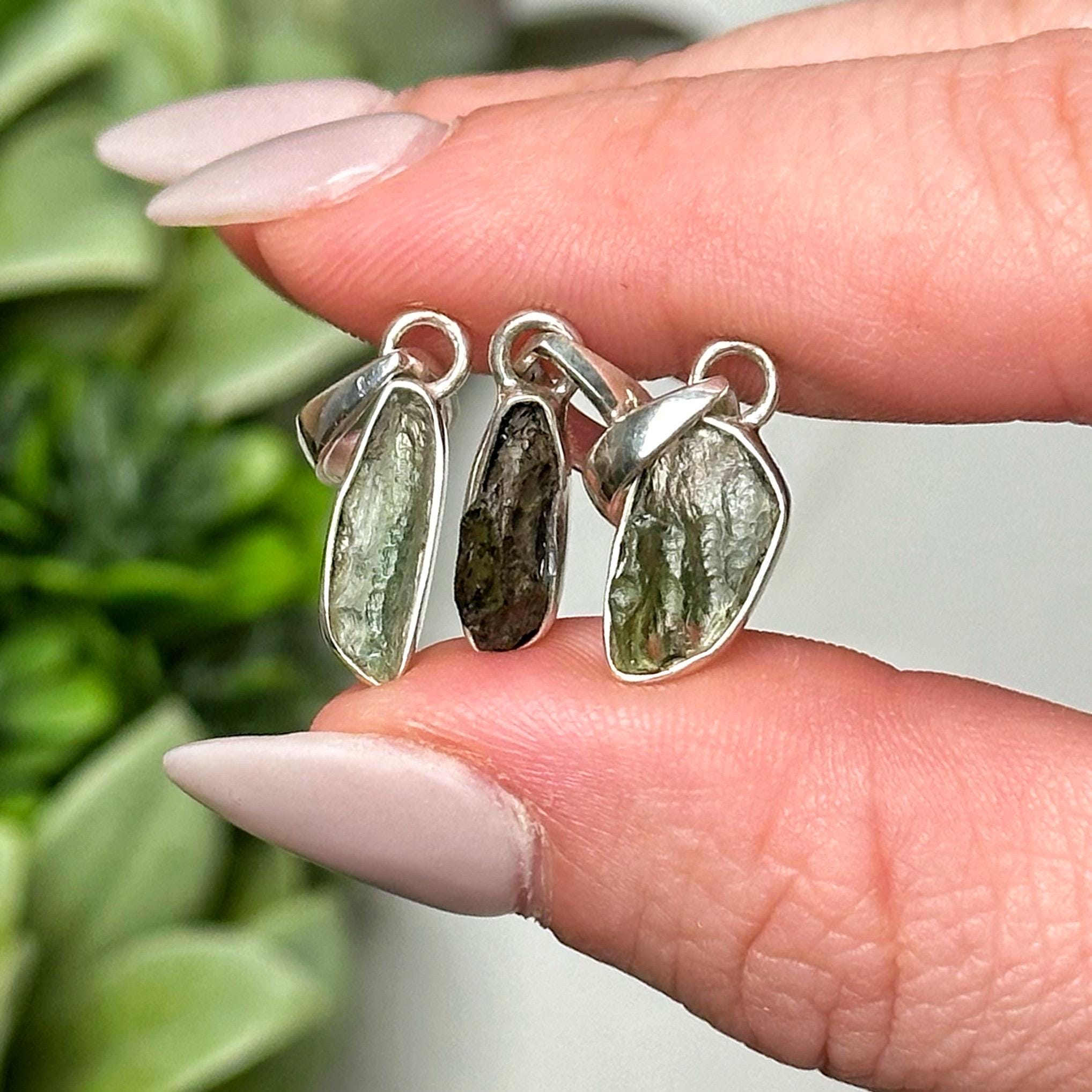 Genuine Moldavite Pendant | Xs-xl | - (raw Space Tektite Crystal Necklace, Heart Chakra, Manifestation)
